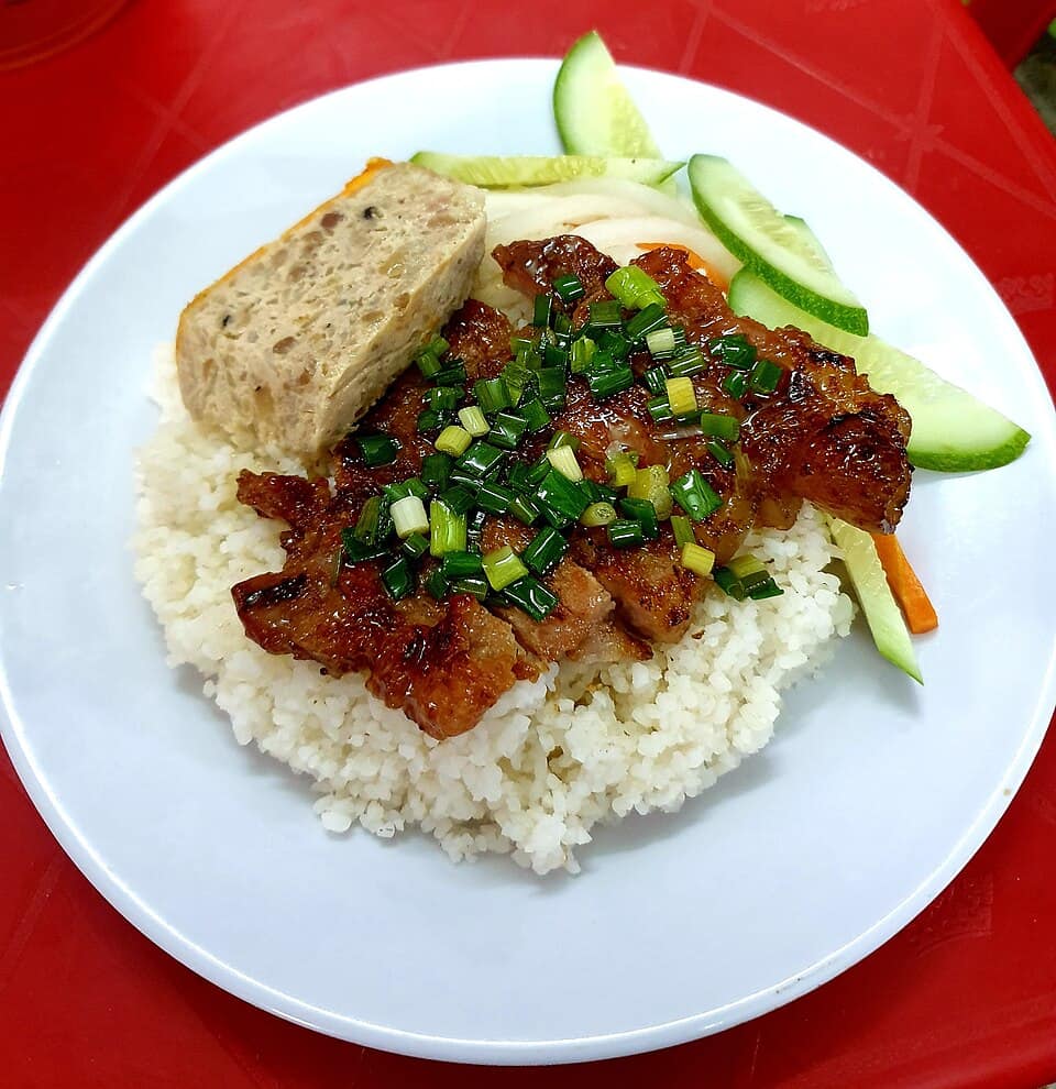 Cơm bình dân
