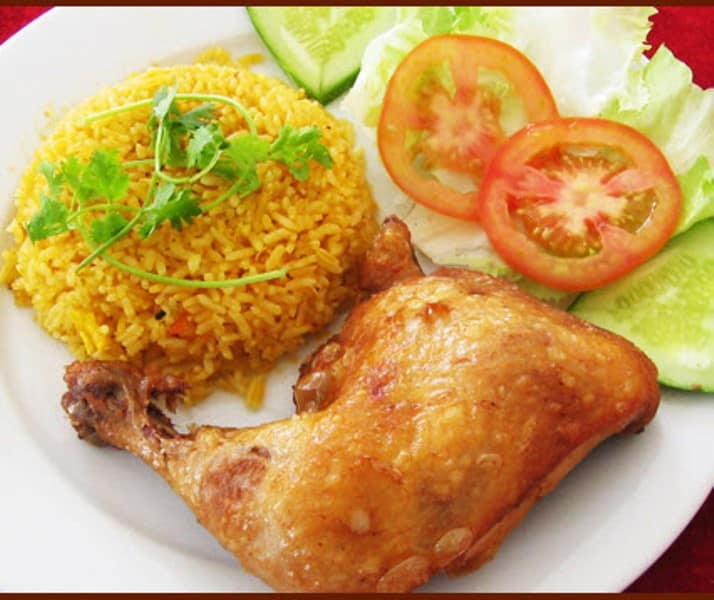 Cơm gà xối mỡ
