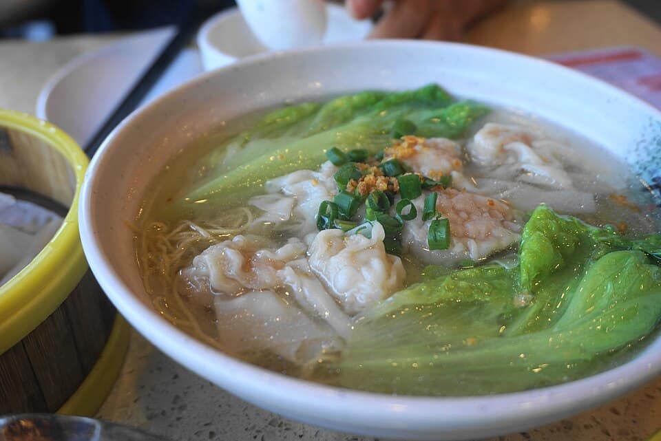 Mì hoành thánh