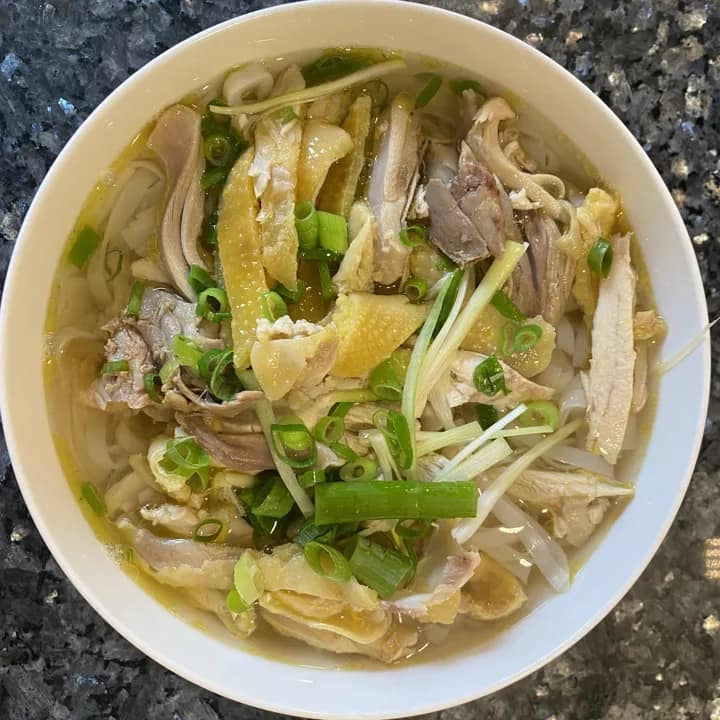 Phở gà